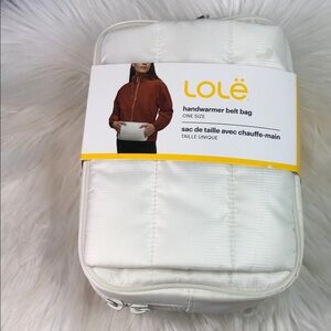 NWT Lolë Quilted Handwarmer Belt Bag. NEW